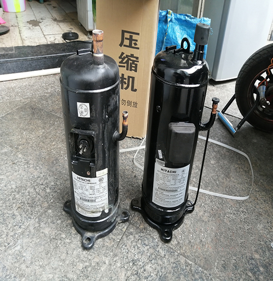 金秀中央空调压缩机的更换维修
